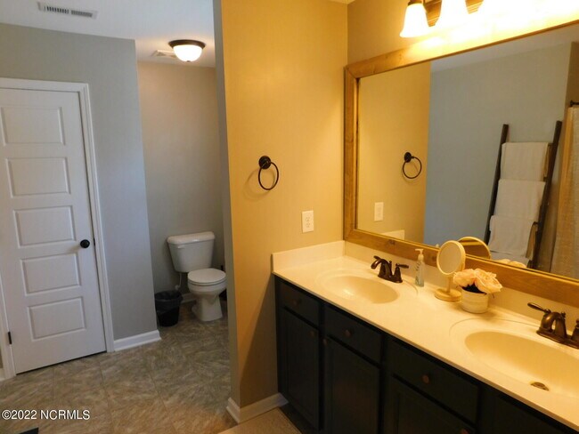 Building Photo - 434 Bald Cypress Ln