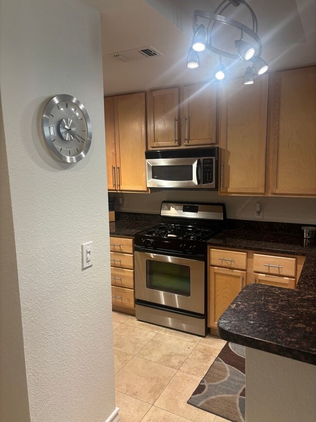 Building Photo - Genoa, Fully Furnished 2bdr/2bath at The Meridian at Hughes
