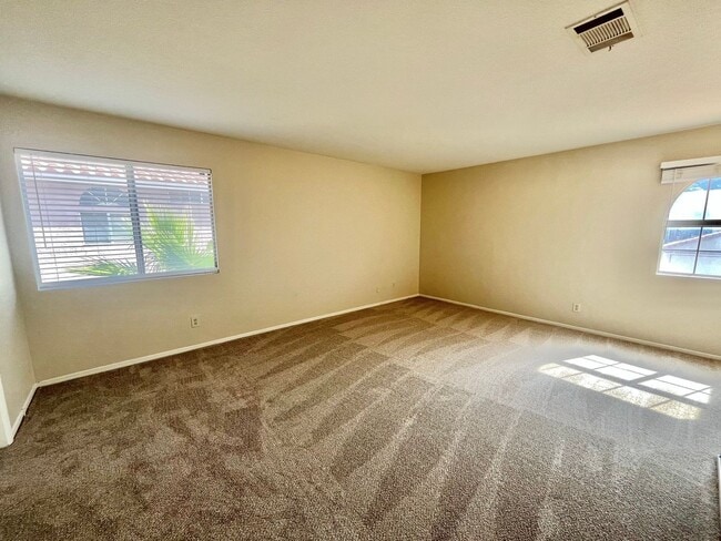 Building Photo - **$500 OFF MOVE IN BY 07/31/2026**Gorgeous 4 Bedroom Home with Pool & Spa Located in The Lakes