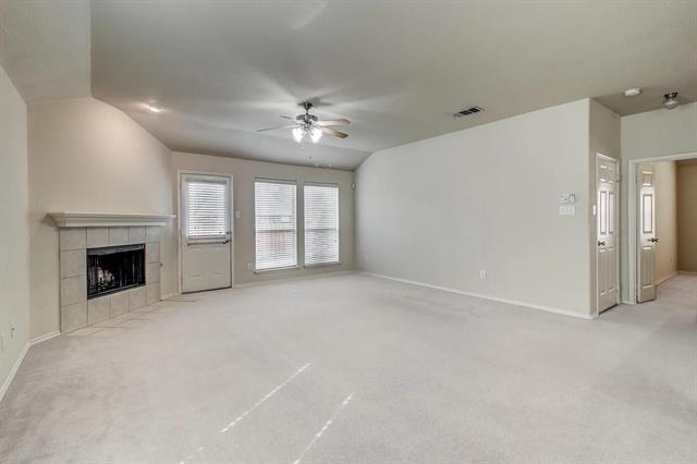 Building Photo - 13575 Valley Mills Dr