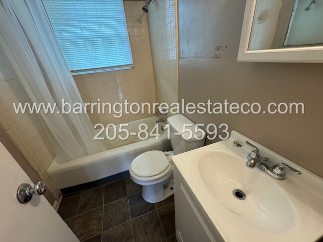 Building Photo - 821 Overton Ave