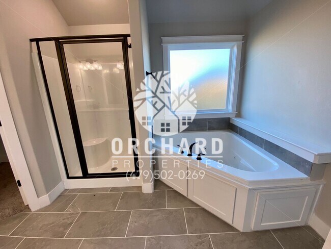 Building Photo - Tontitown- Single-Family Home- Stunning Wellington Plan