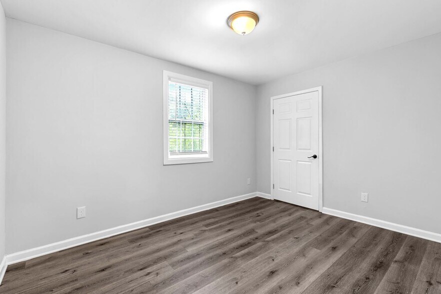 Building Photo - 16 Wadley St NW