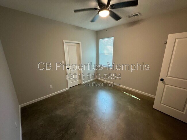 Building Photo - 873 Decatur St