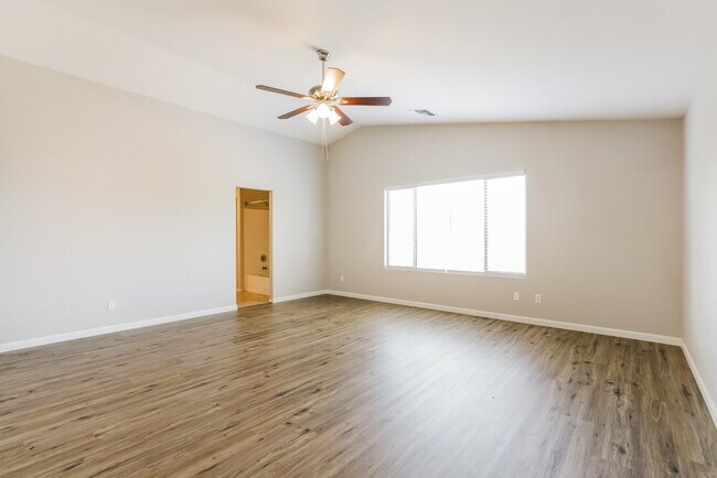 Building Photo - 4123 E Azurite Rd