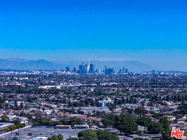 Building Photo - 4547 Don Milagro Dr