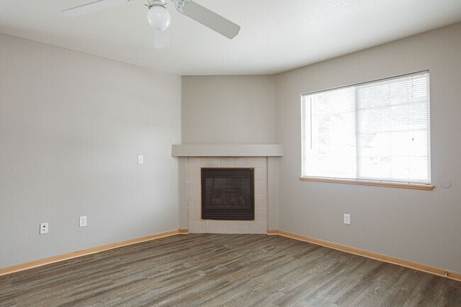 Building Photo - 1120 City Park Avenue C105