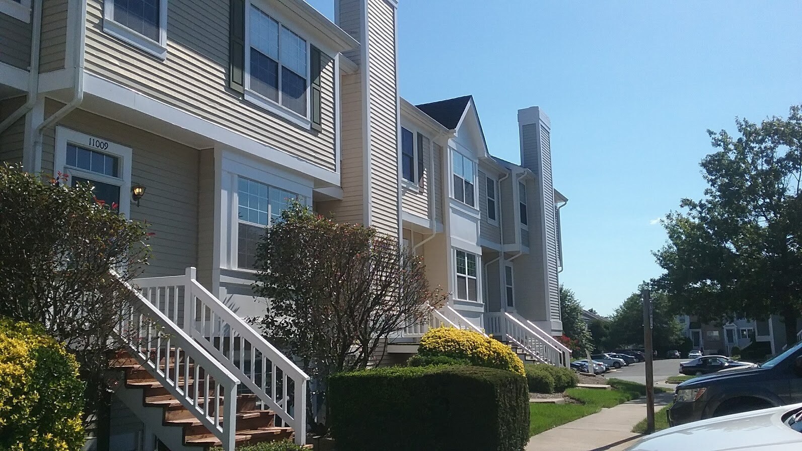 Building Photo - 11009 Sentry Ridge Rd