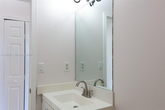 Building Photo - 5321 SW 130th Terrace