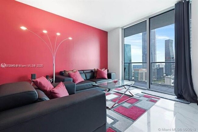 Building Photo - 1100 S Miami Ave