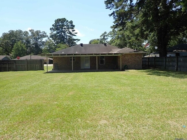 Building Photo - 17345 Ashton Ave