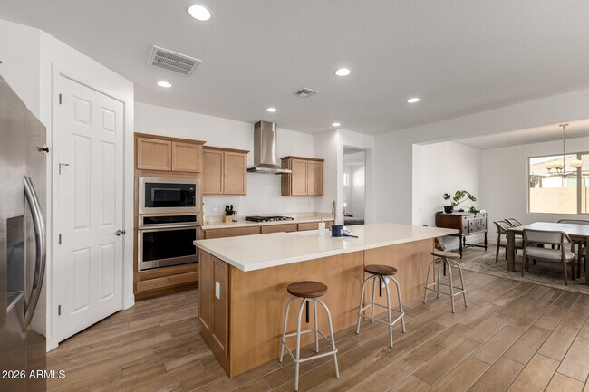 Building Photo - 16780 W Cameron Dr