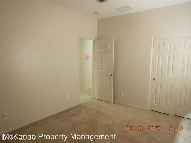 Building Photo - 3 br, 2 bath House - 2656 Lochleven Way