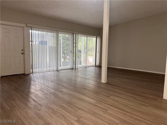 Building Photo - 535 Monterey Blvd NE