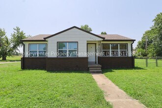 Building Photo - 9344 E 3rd Pl
