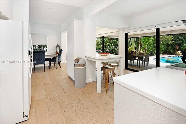 Building Photo - 1109 NE 89th St