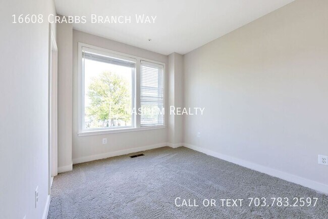 Building Photo - 16608 Crabbs Branch Way