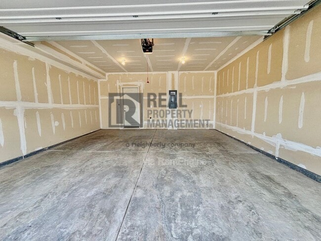 Building Photo - 1693 Grand Ave