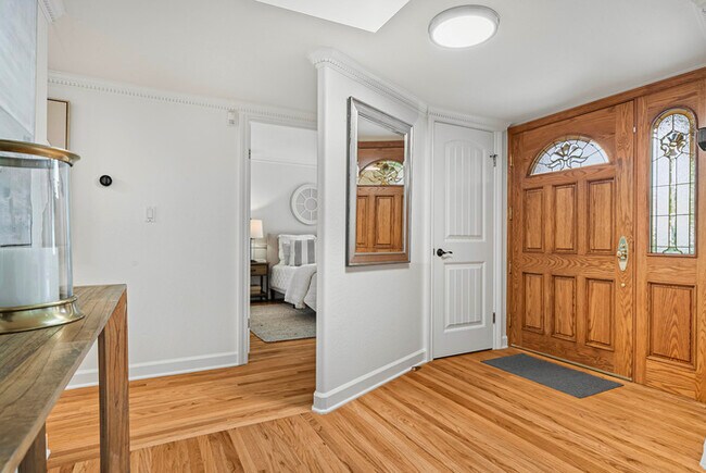 Building Photo - West San Jose home four bedrooms three baths with separate bedroom and full bath