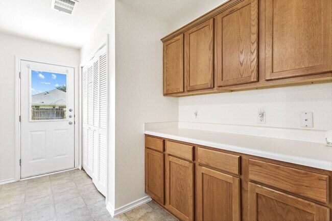 Building Photo - 8519 Snakeweed Dr