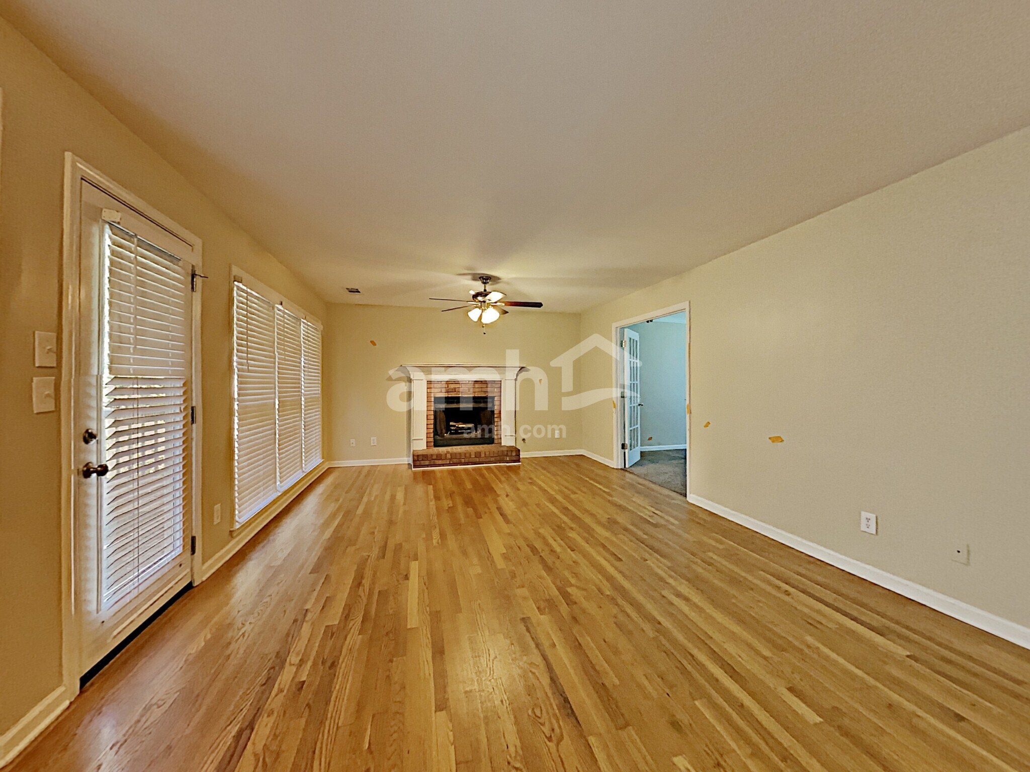 Building Photo - 590 Oxford Crest Ct NW