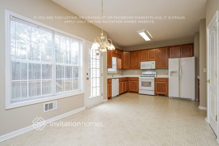 Building Photo - 1119 River Green Ct