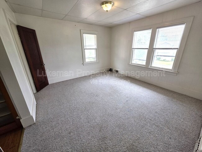 Building Photo - 1019 Egleston Ave