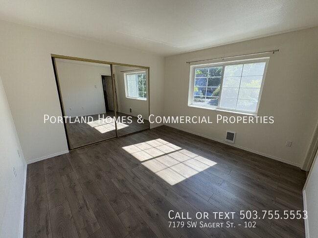 Building Photo - 7179 SW Sagert St