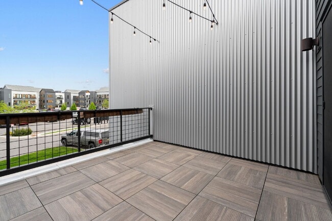 Building Photo - Modern Luxury Condo for Rent in Bozeman, MT