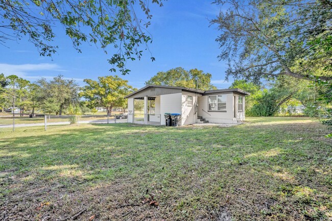 Building Photo - Wonderful Renovated home in ORLANDO