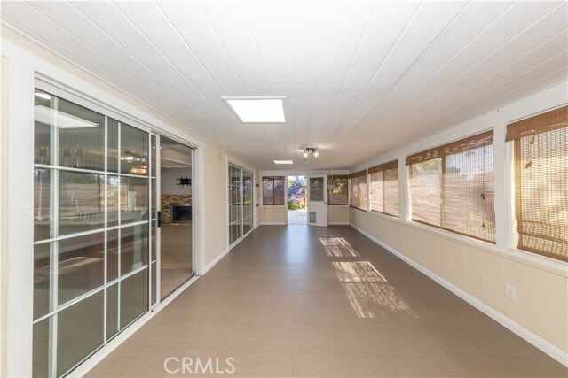 Building Photo - 4661 Woodhaven Dr