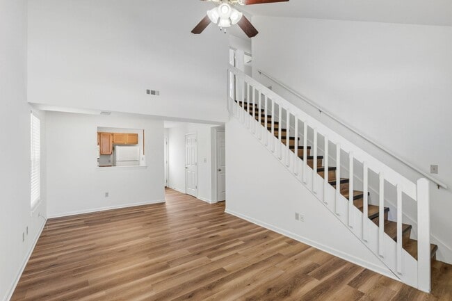 Building Photo - 2412-2414 Calder Ct.