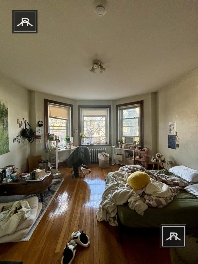 Building Photo - 3 bedroom in Brookline MA 02446