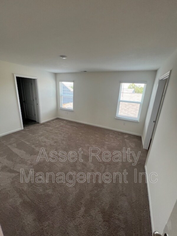 Building Photo - 3031 Nicole Cir