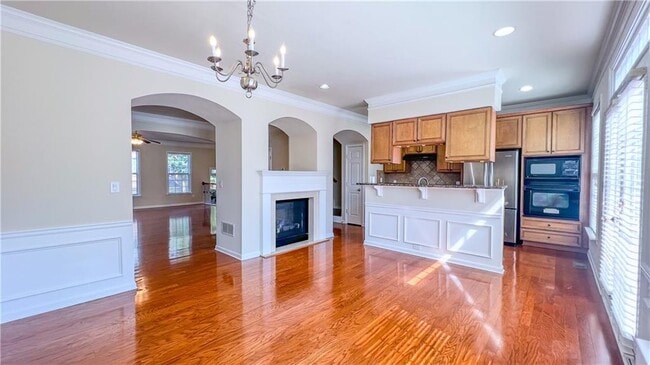 Building Photo - 11065 Brunson Dr