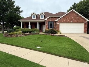 Building Photo - 454 Long Cove Dr