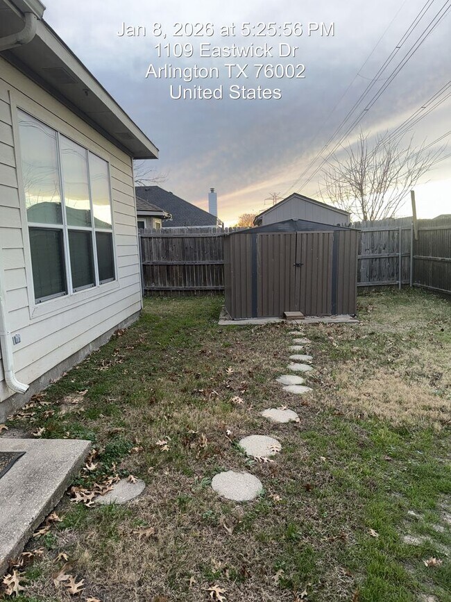 Building Photo - 1109 Eastwick Dr