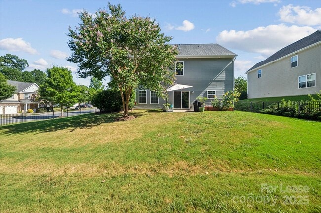 Building Photo - 4901 Annelise Dr