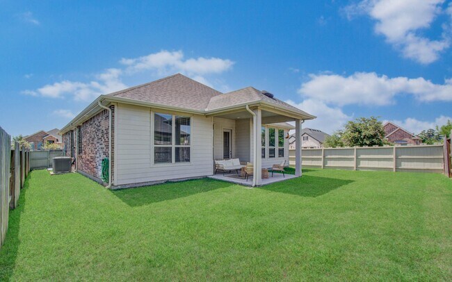 Building Photo - 10442 Eastern Bluestar Dr