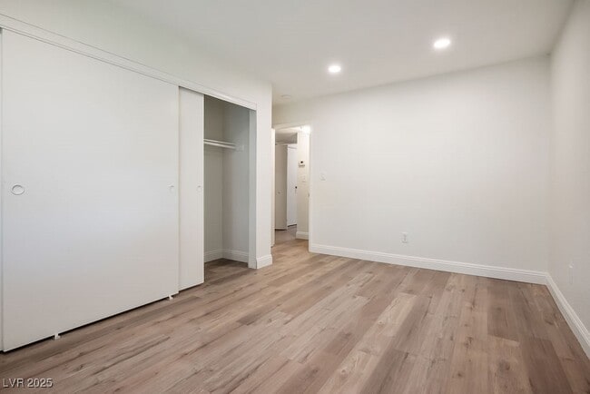 Building Photo - 2712 Beaver Creek Ct