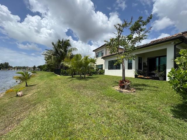 Building Photo - 455 SW 113th Ln