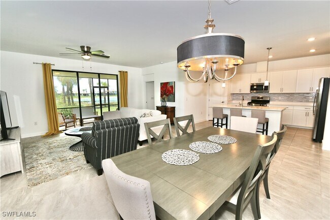 Building Photo - 18293 Ridgeline Dr