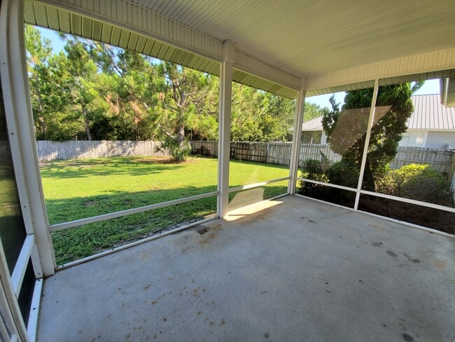 Building Photo - 31 White Heron Dr