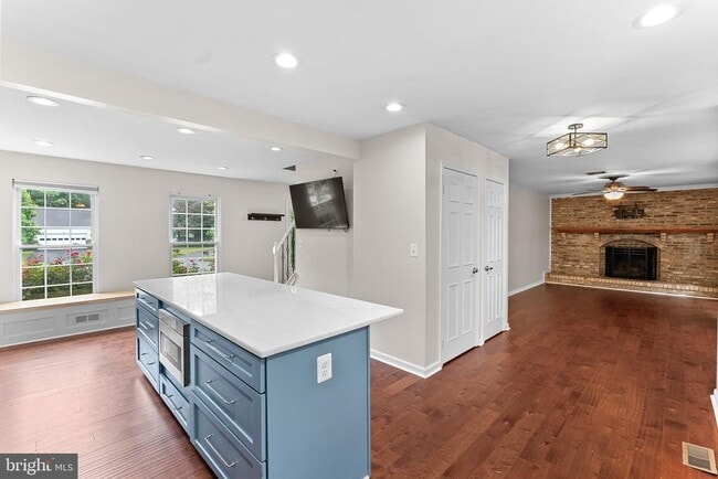 Building Photo - 6 S Lowery Ct