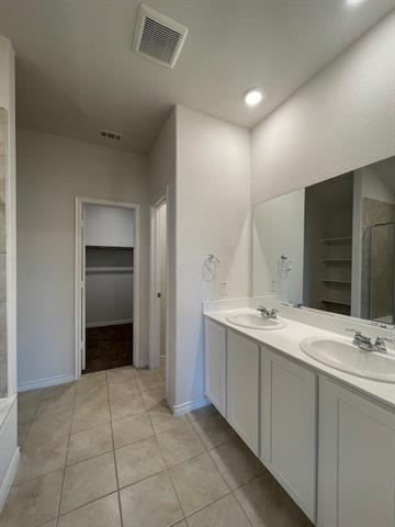 Building Photo - 1212 Holly St