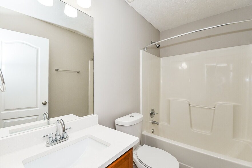 Building Photo - 3722 Auger Trail