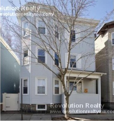 Building Photo - 46 Middle St
