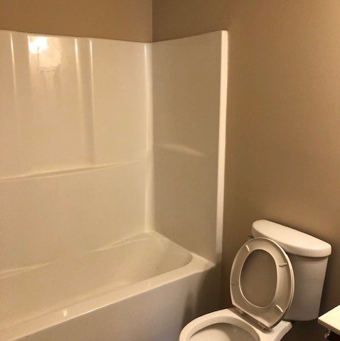 Building Photo - "Charming 2-Bedroom Retreat with 2 Full Baths in Cookeville – Spacious 1082 Sq Ft Living!"