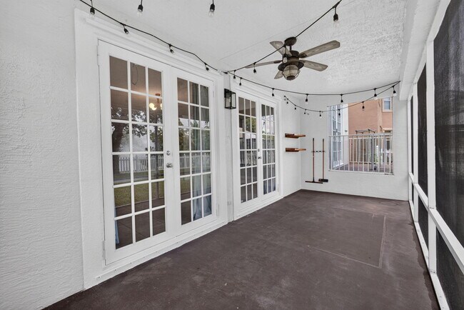 Building Photo - 1204 Oakwater Dr