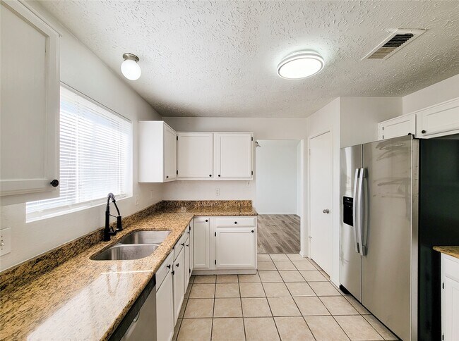 Building Photo - 8514 Opalwood Ct